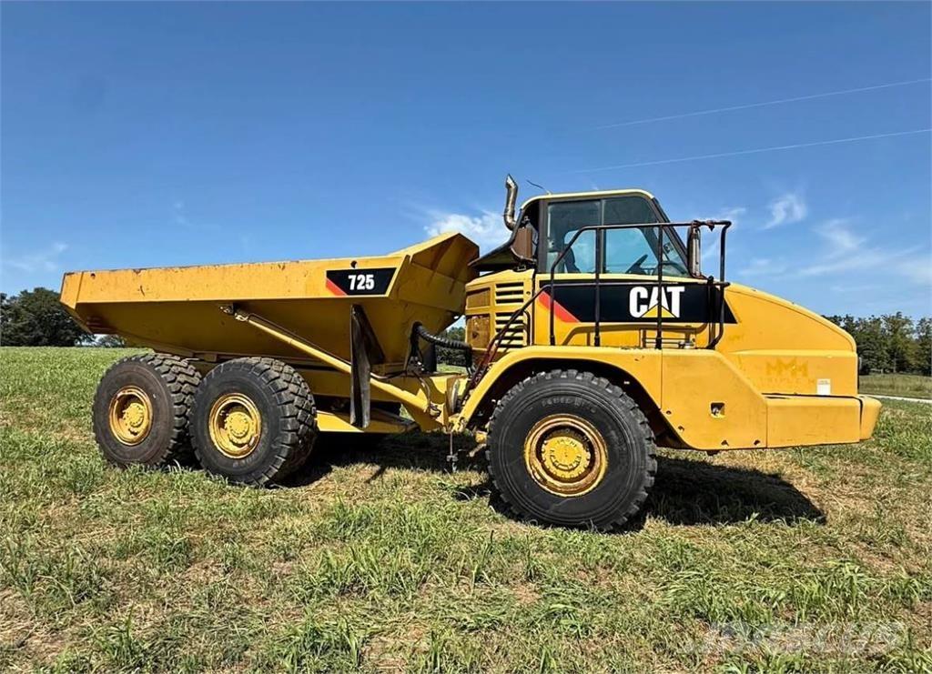 CAT 725 연결식 홀러