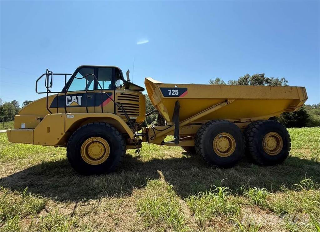 CAT 725 연결식 홀러
