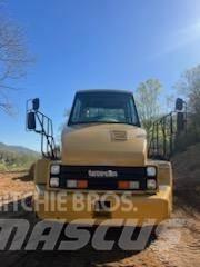 CAT 735 패널 화물차