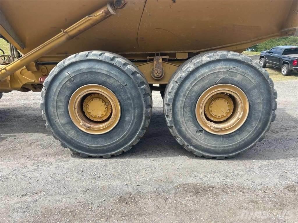 CAT 740 연결식 홀러