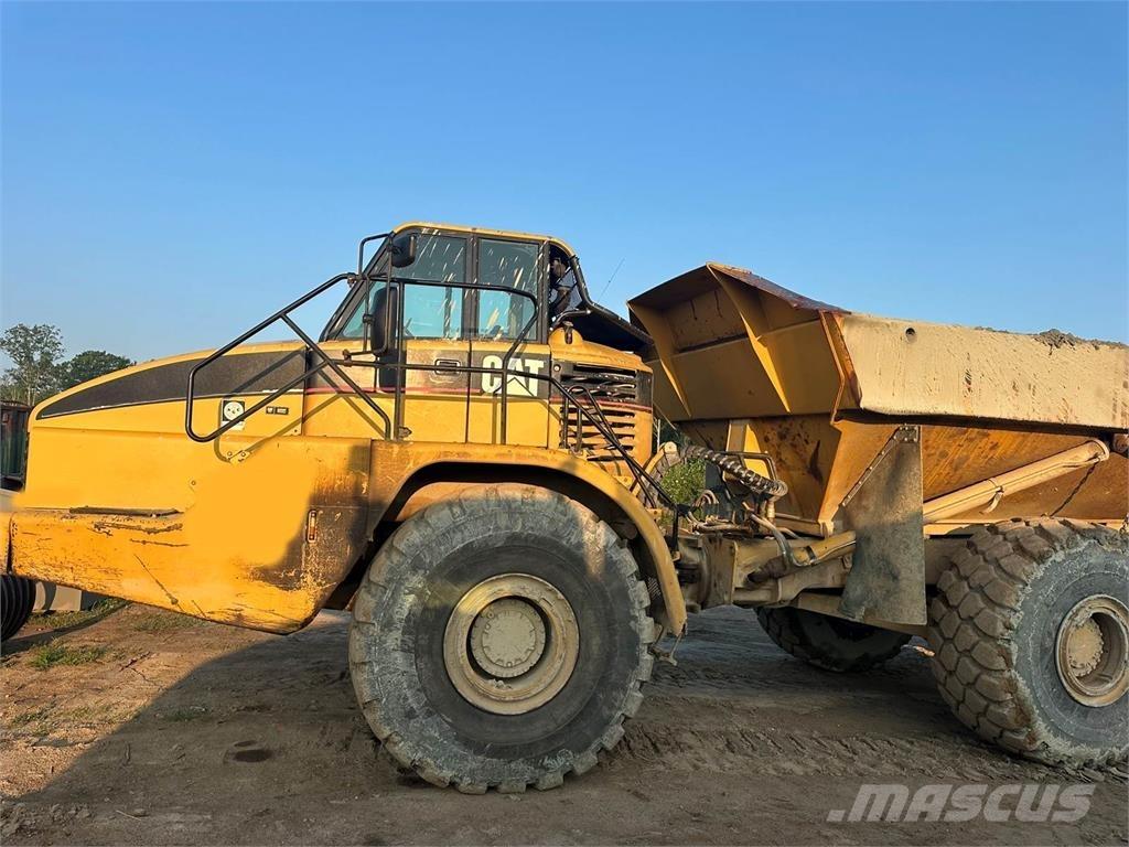 CAT 740 연결식 홀러