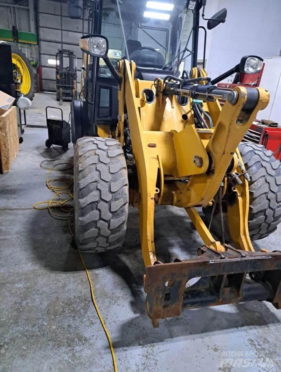 CAT 906H  휠로우더