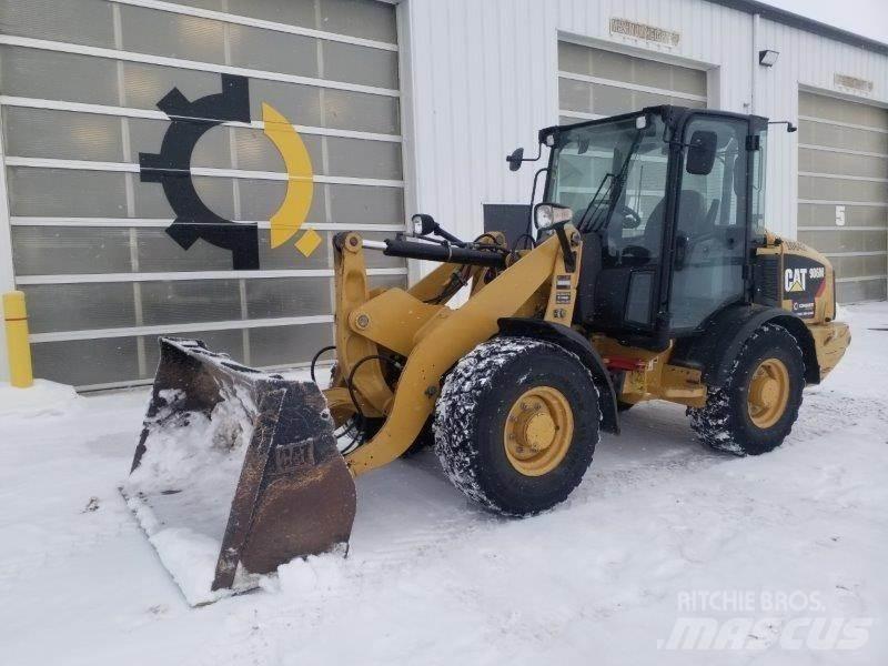 CAT 906M  휠로우더