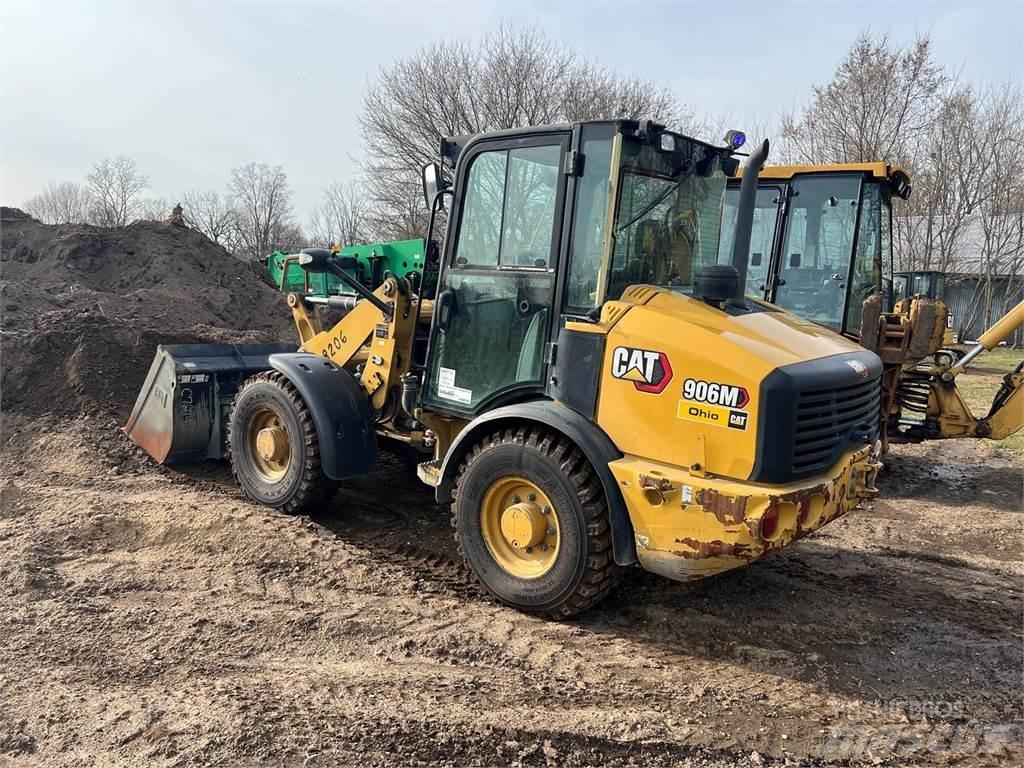 CAT 906M  휠로우더