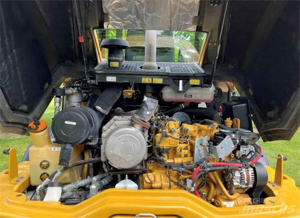 CAT 908M  휠로우더