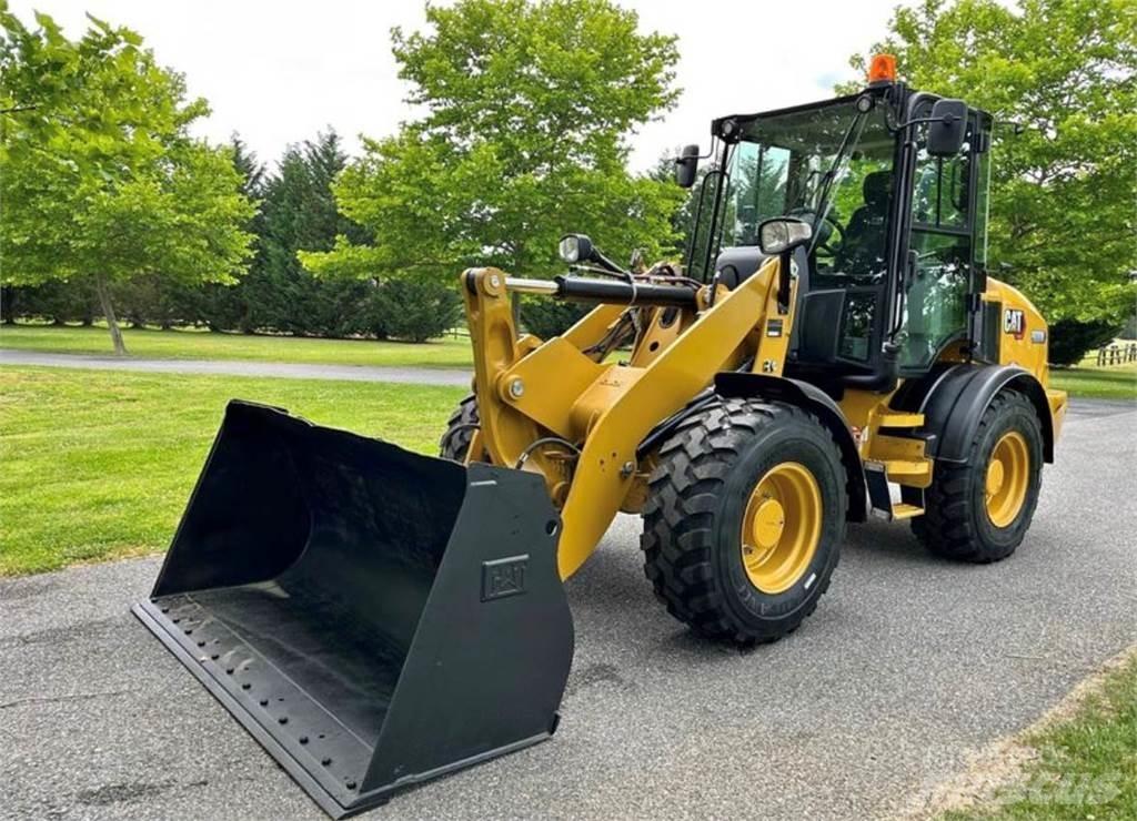 CAT 908M  휠로우더