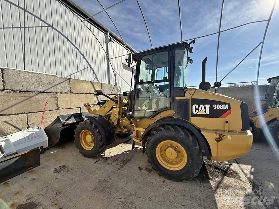 CAT 908M  휠로우더