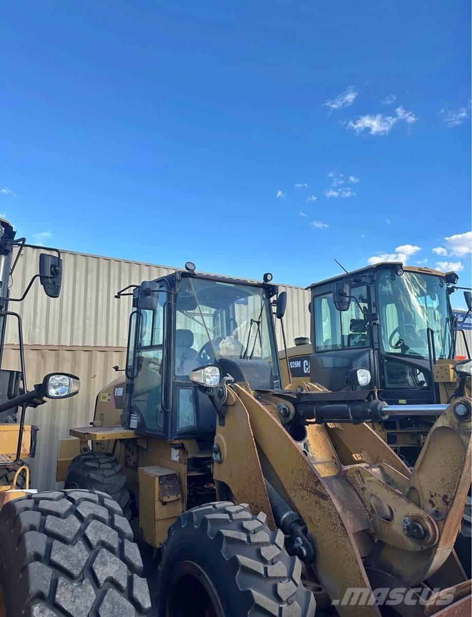 CAT 910M  휠로우더