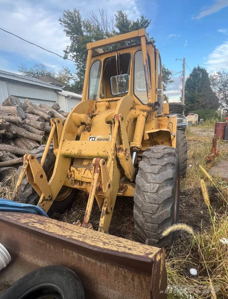 CAT 922B  휠로우더
