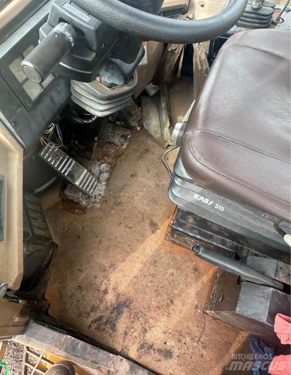 CAT 924F  휠로우더