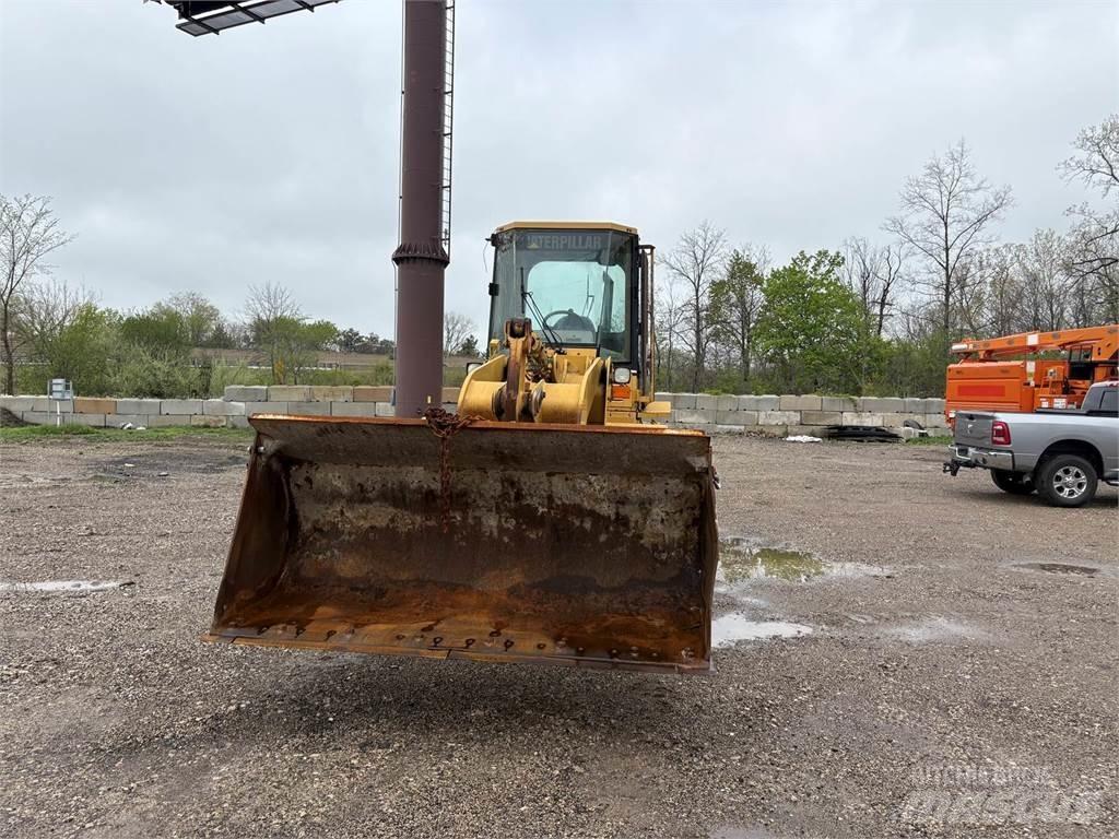 CAT 924F  휠로우더