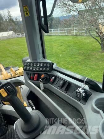 CAT 926M  휠로우더