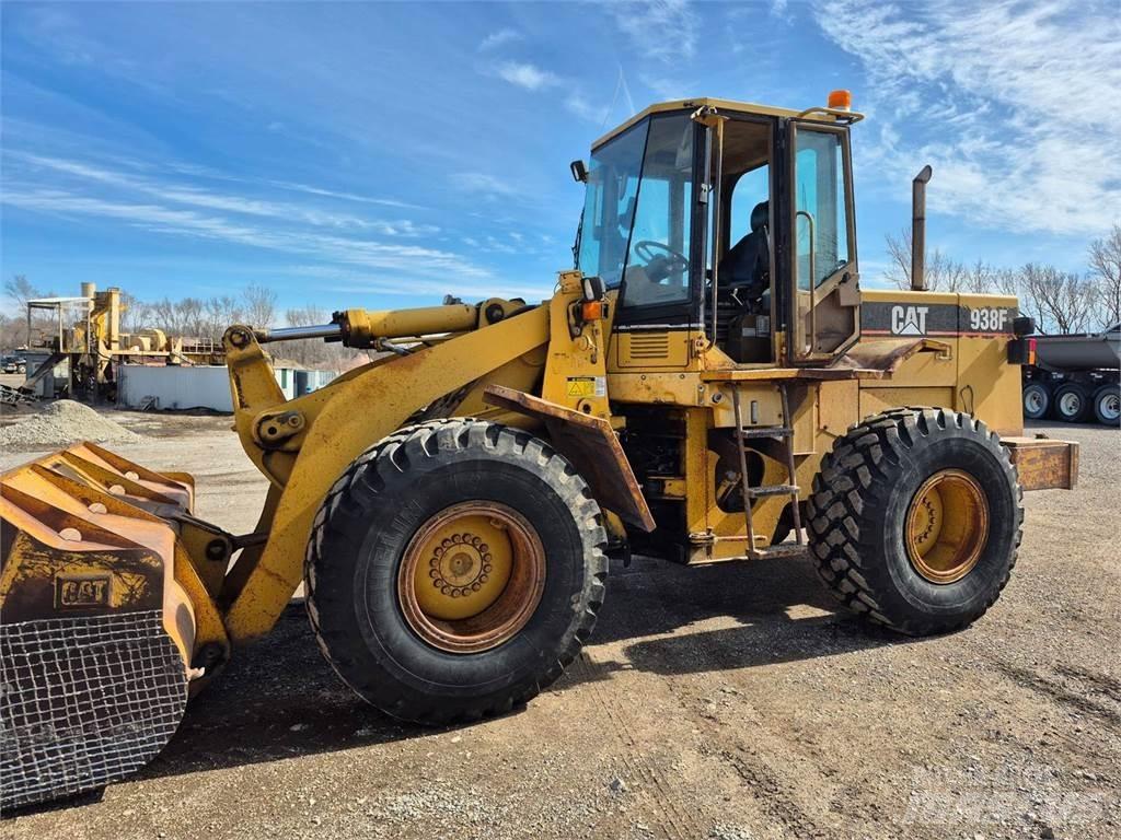 CAT 938F  휠로우더