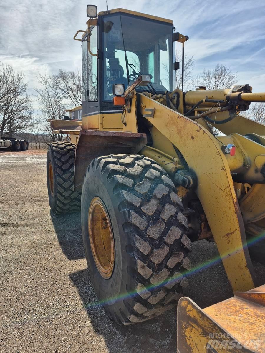 CAT 938F  휠로우더