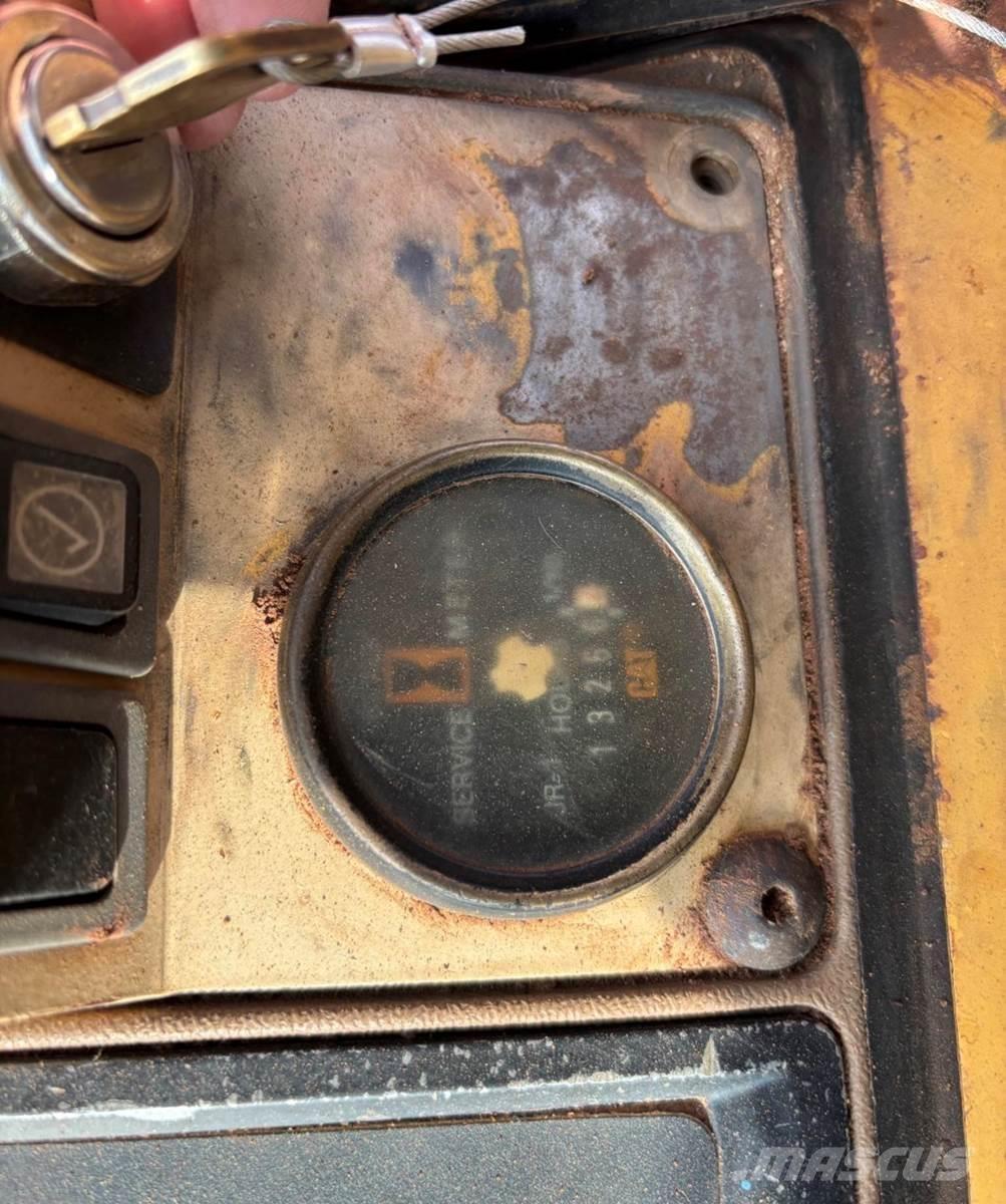 CAT 963B 궤도식 로우더