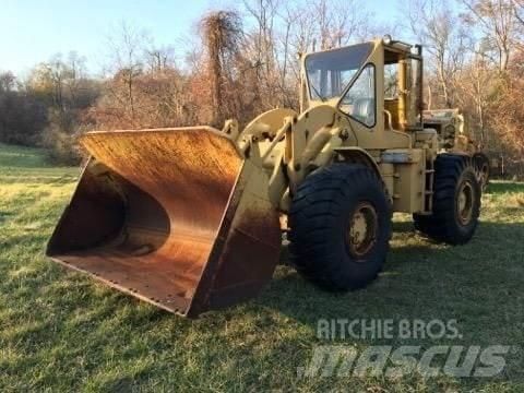 CAT 966  휠로우더
