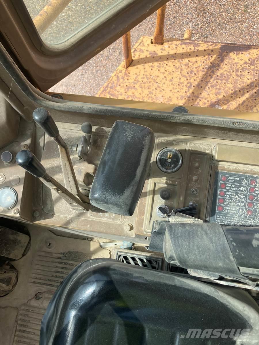 CAT 966D  휠로우더