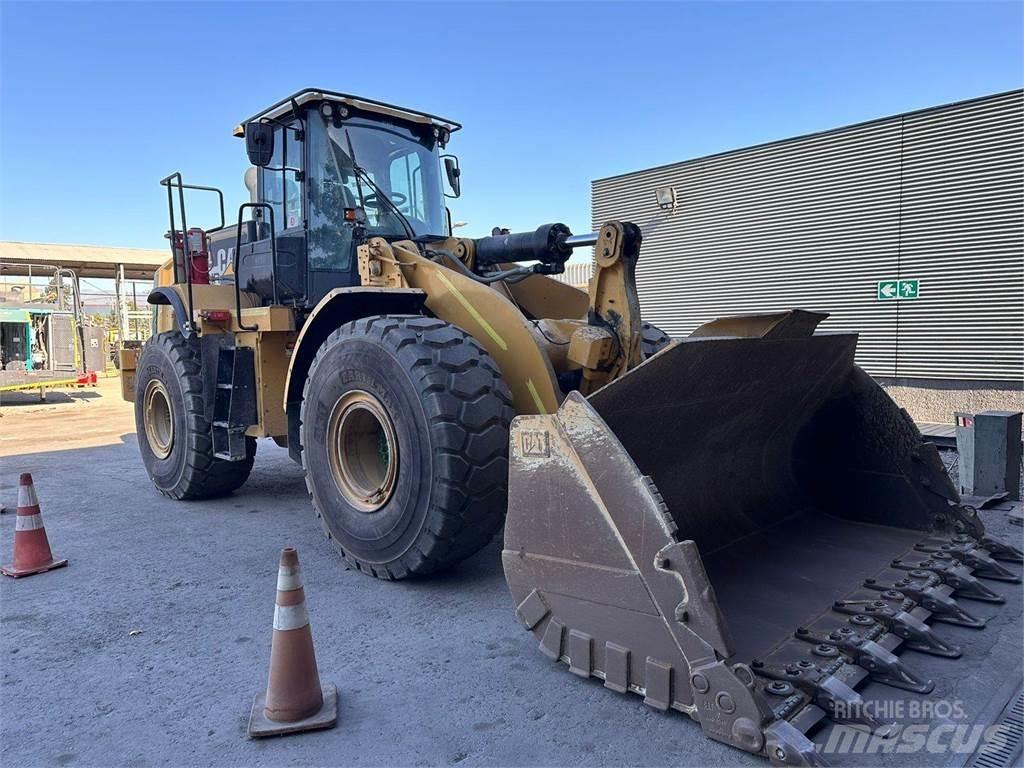 CAT 966L  휠로우더