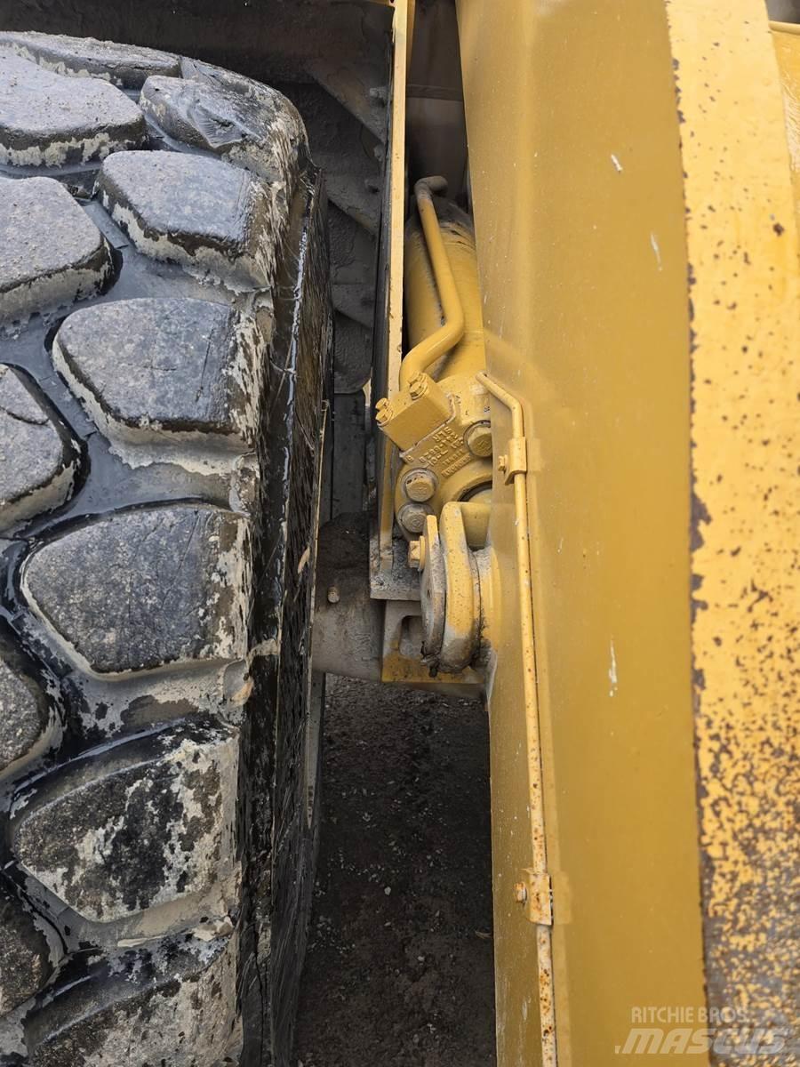CAT 972H  휠로우더