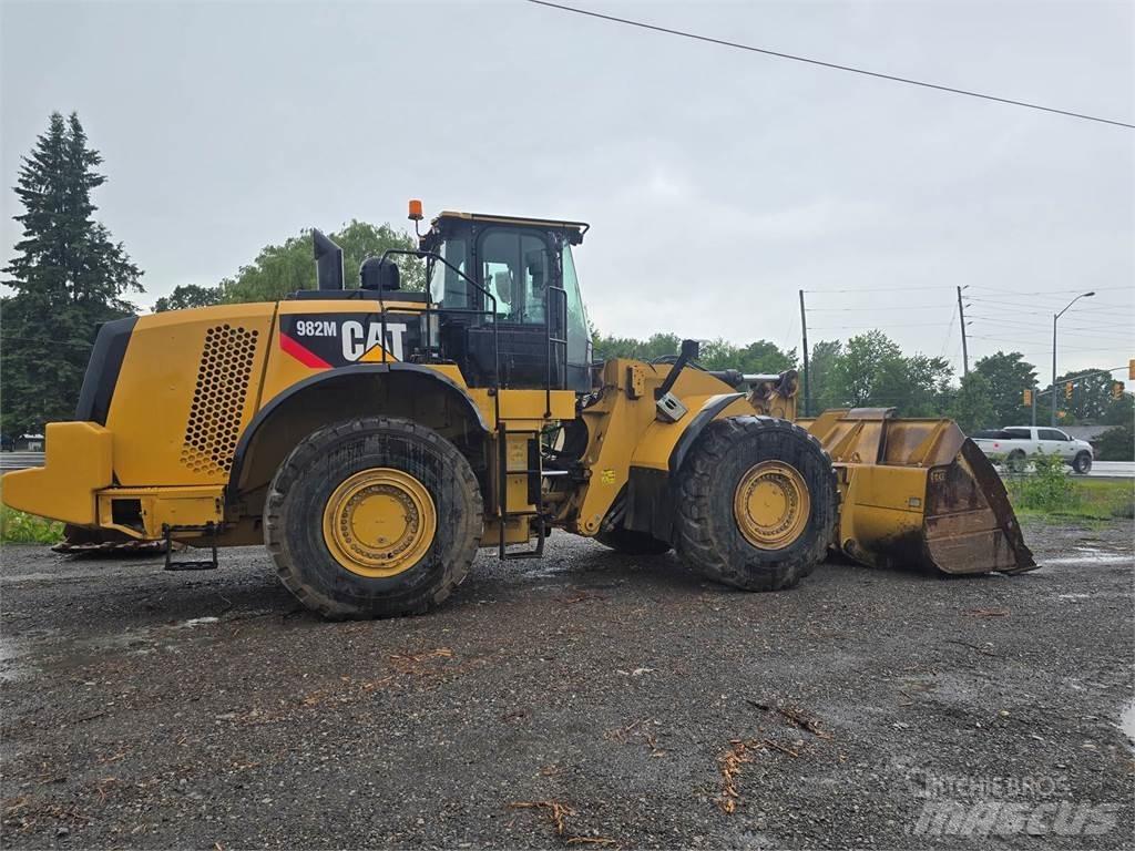 CAT 982M  휠로우더