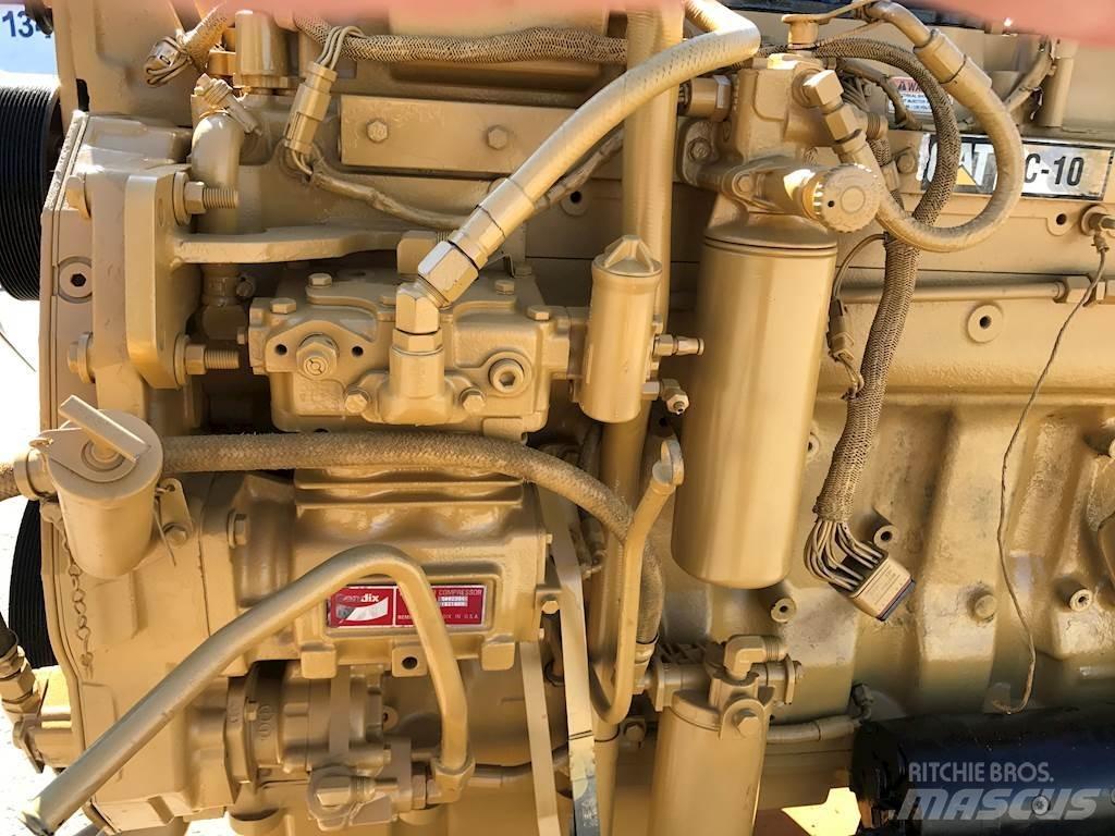 CAT C10 엔진