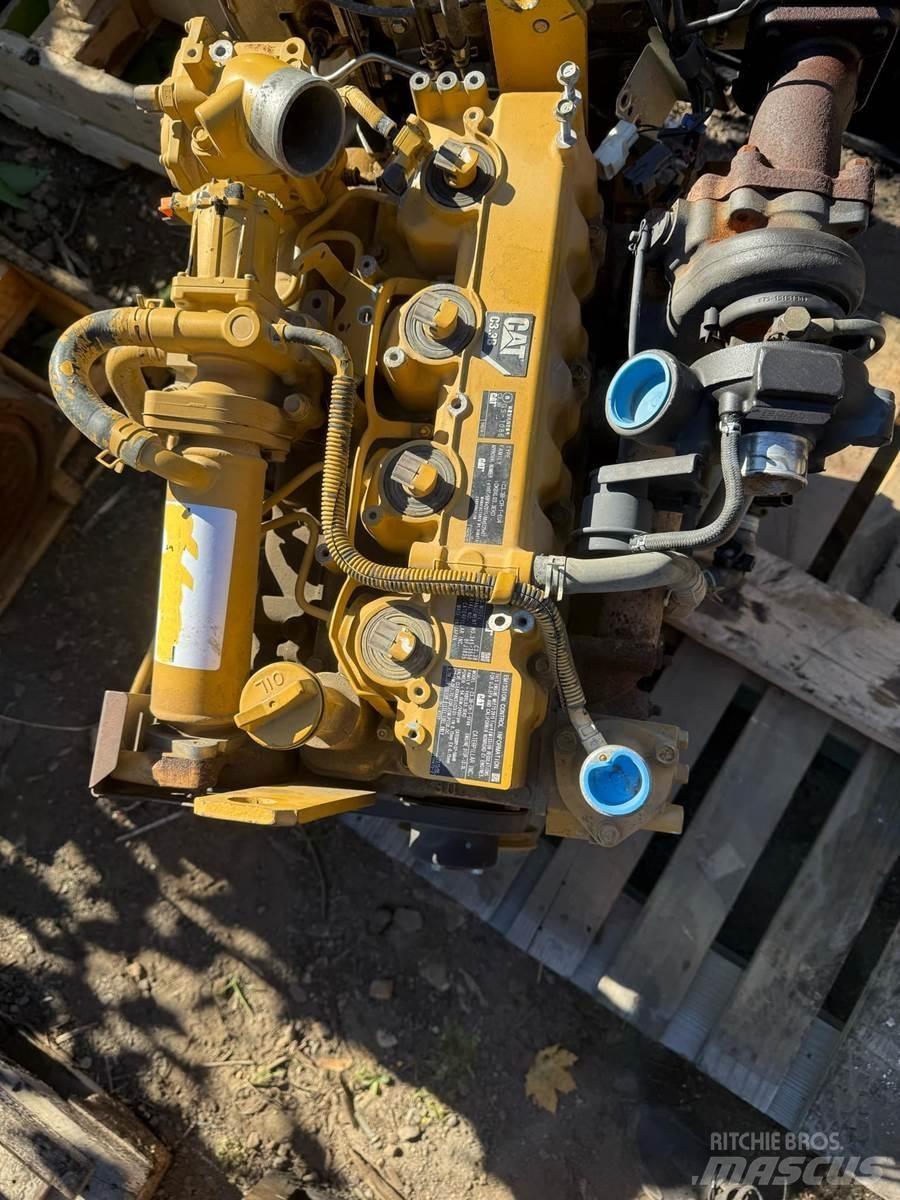 CAT C3.3B 엔진