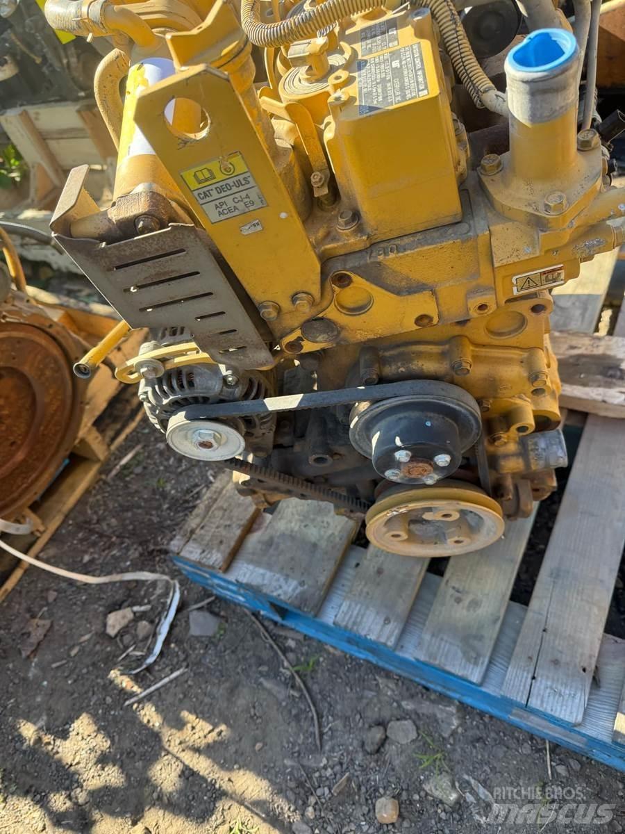 CAT C3.3B 엔진