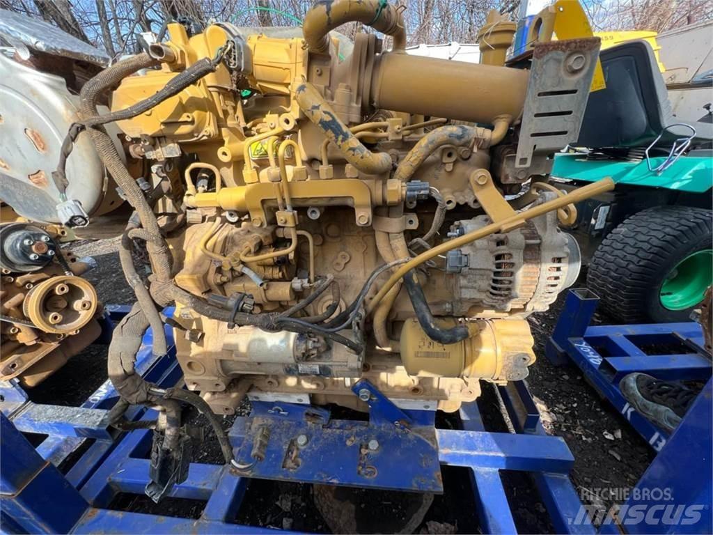 CAT C3.3B 엔진