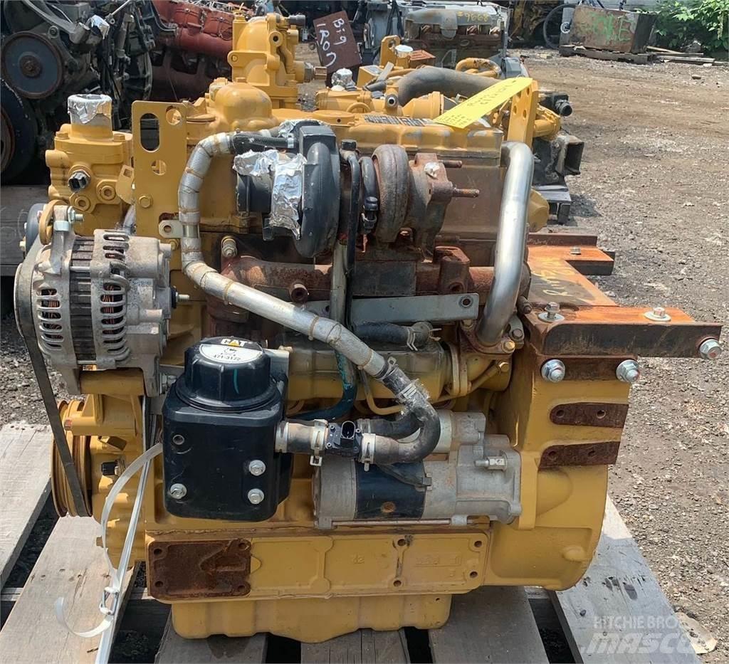 CAT C3.8 엔진
