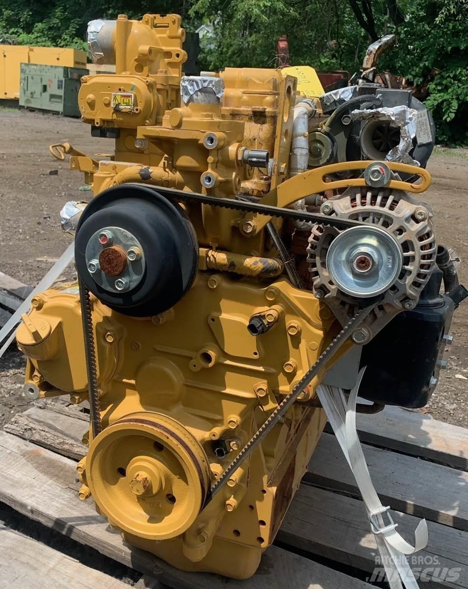 CAT C3.8 엔진