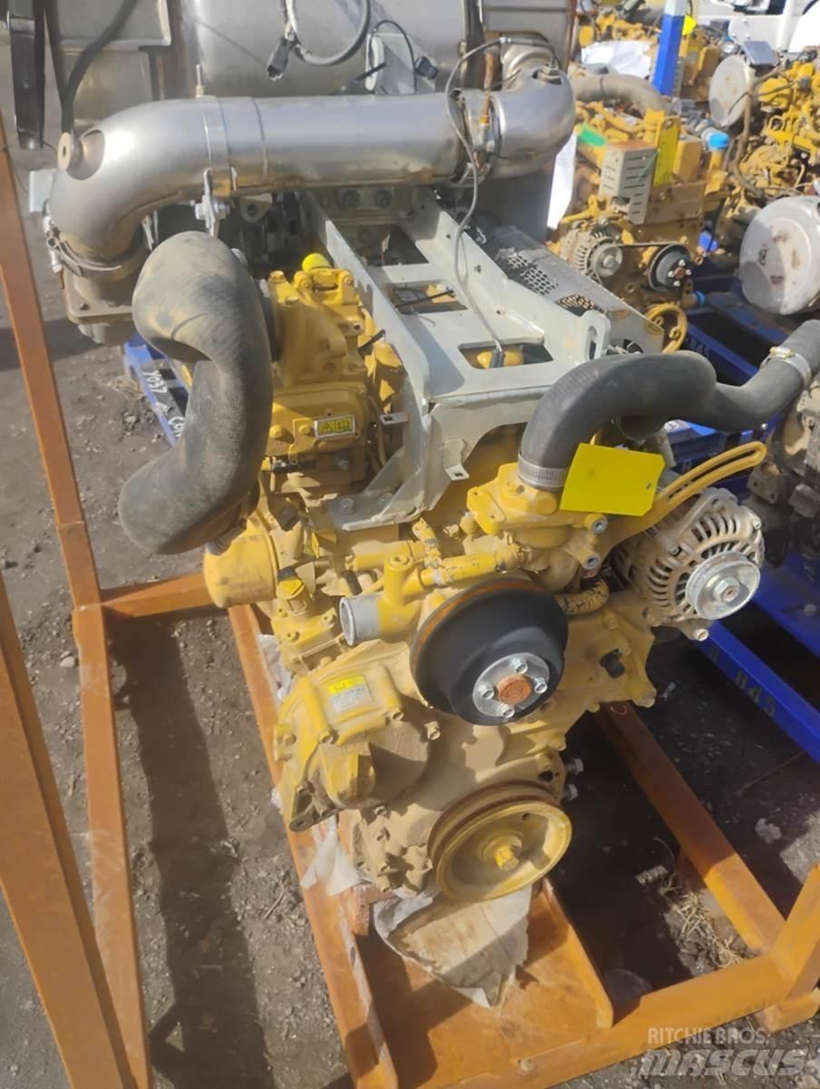 CAT C3.8 엔진