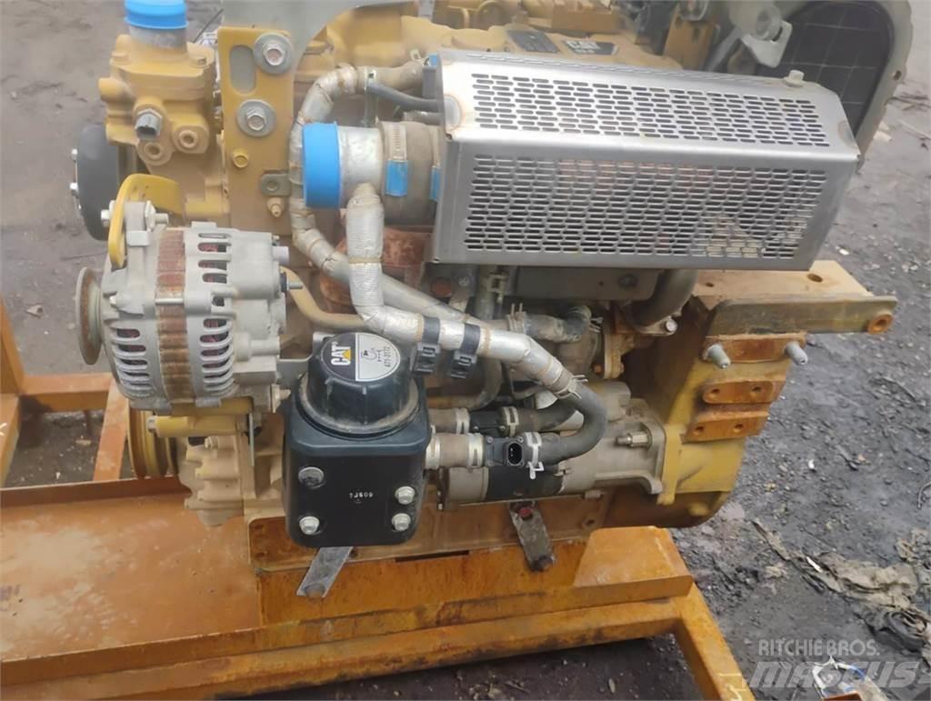 CAT C3.8 엔진