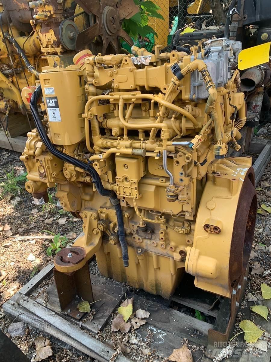 CAT C4.4 엔진