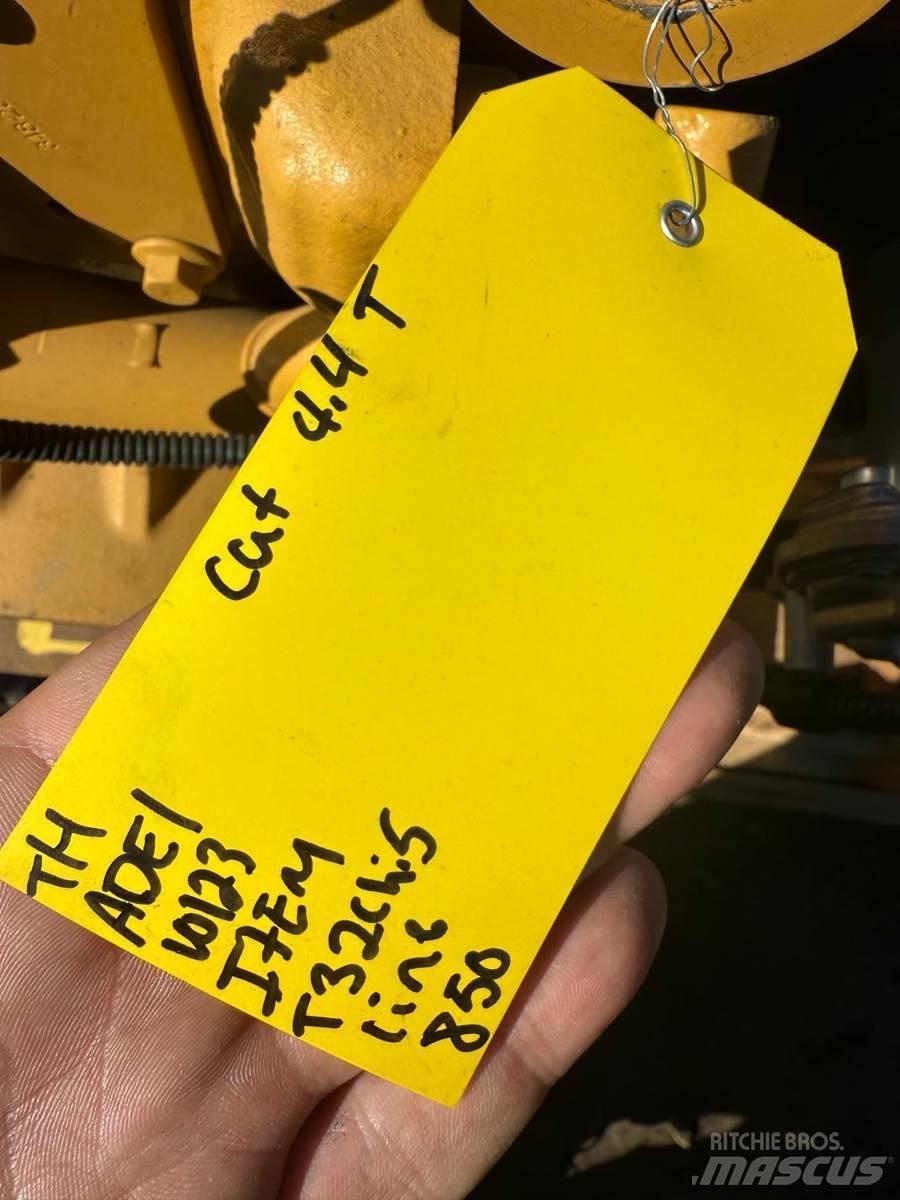 CAT C4.4 엔진