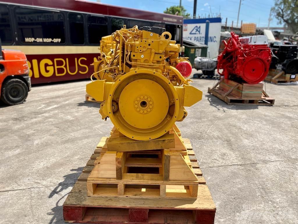 CAT C6.6 엔진