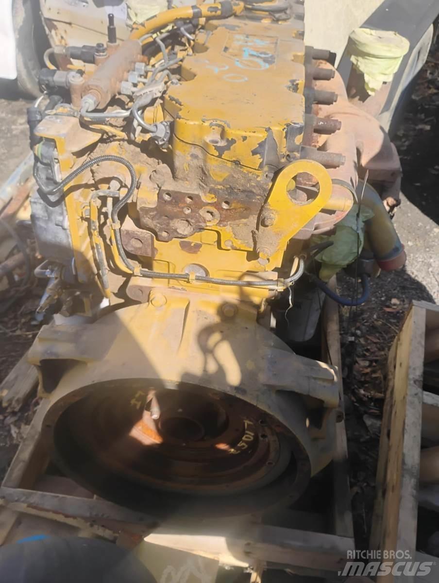 CAT C6.6 엔진