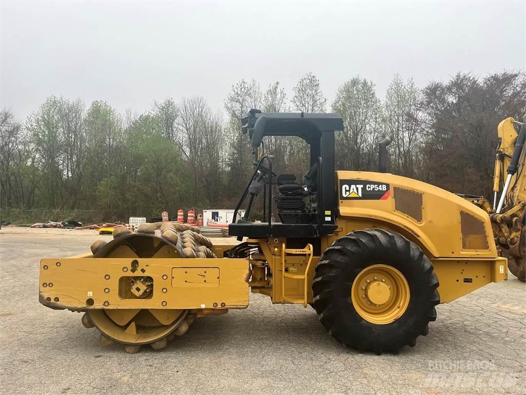 CAT CP54B 싱글 드럼 롤러