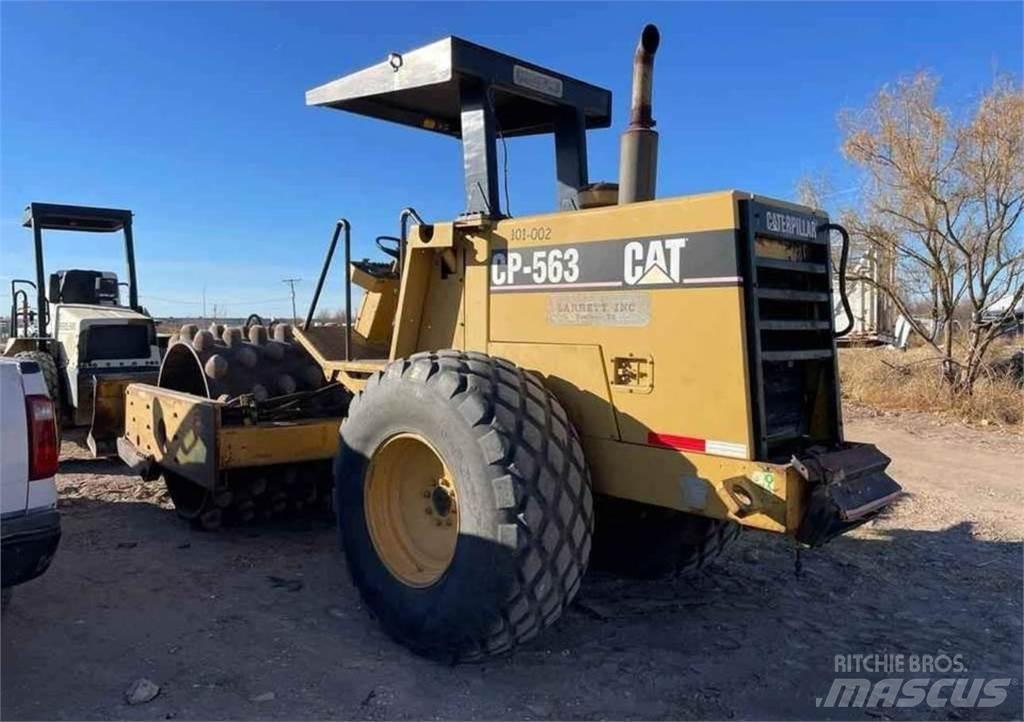 CAT CP563 싱글 드럼 롤러