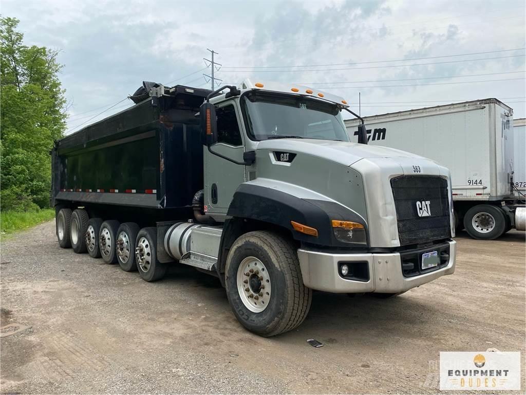 CAT CT660 덤프 트럭