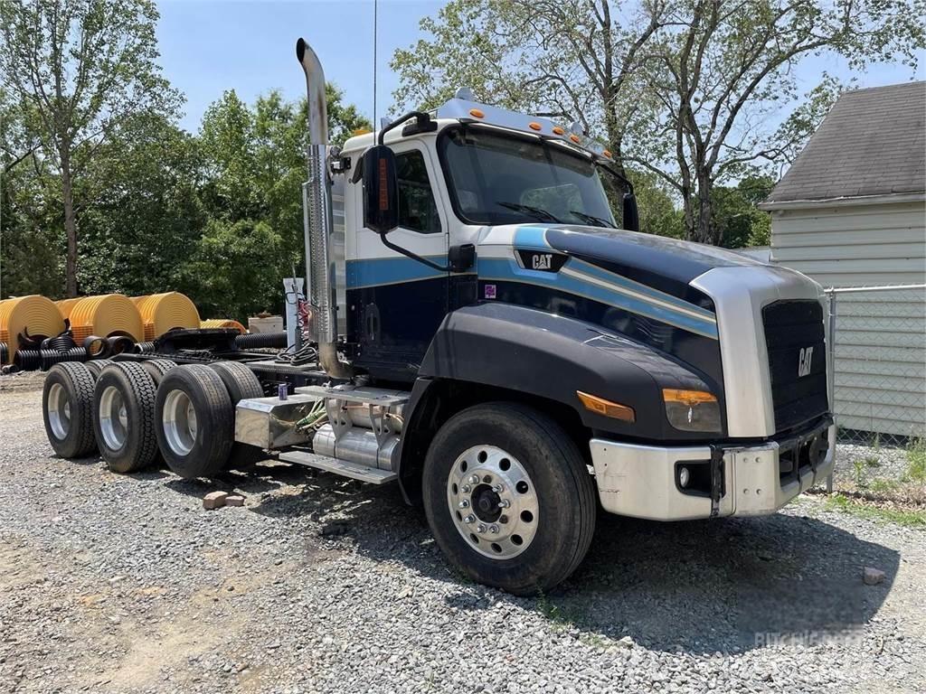 CAT CT660S 트랙터 유닛