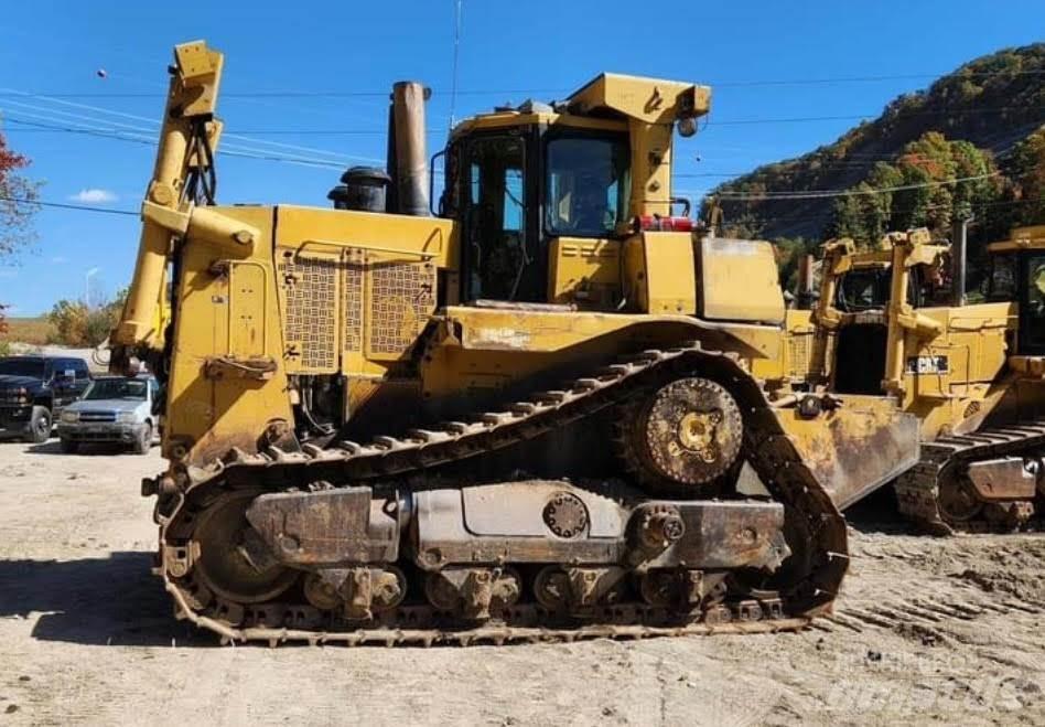 CAT D10T 크롤러 도저