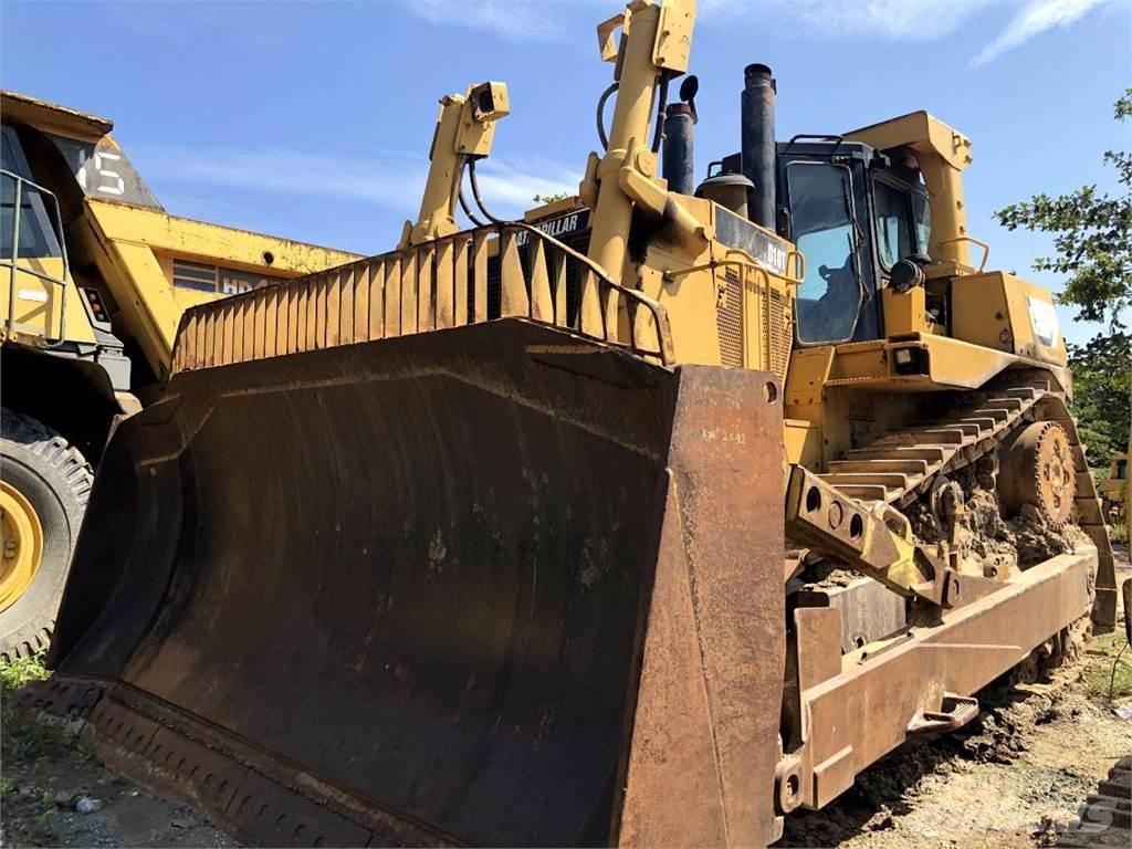 CAT D10T 크롤러 도저
