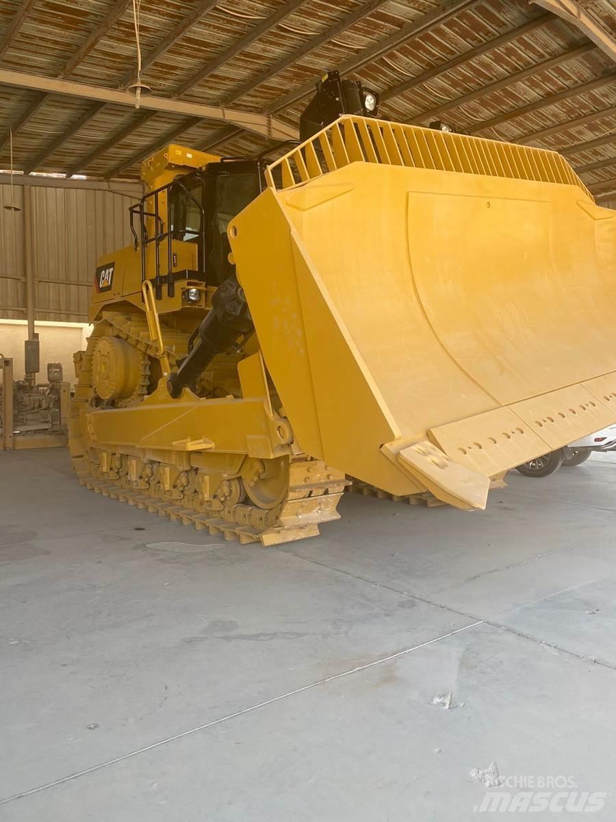 CAT D10T2 크롤러 도저