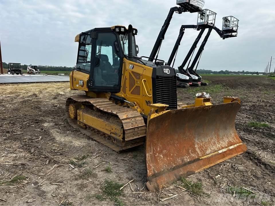 CAT D3 크롤러 도저