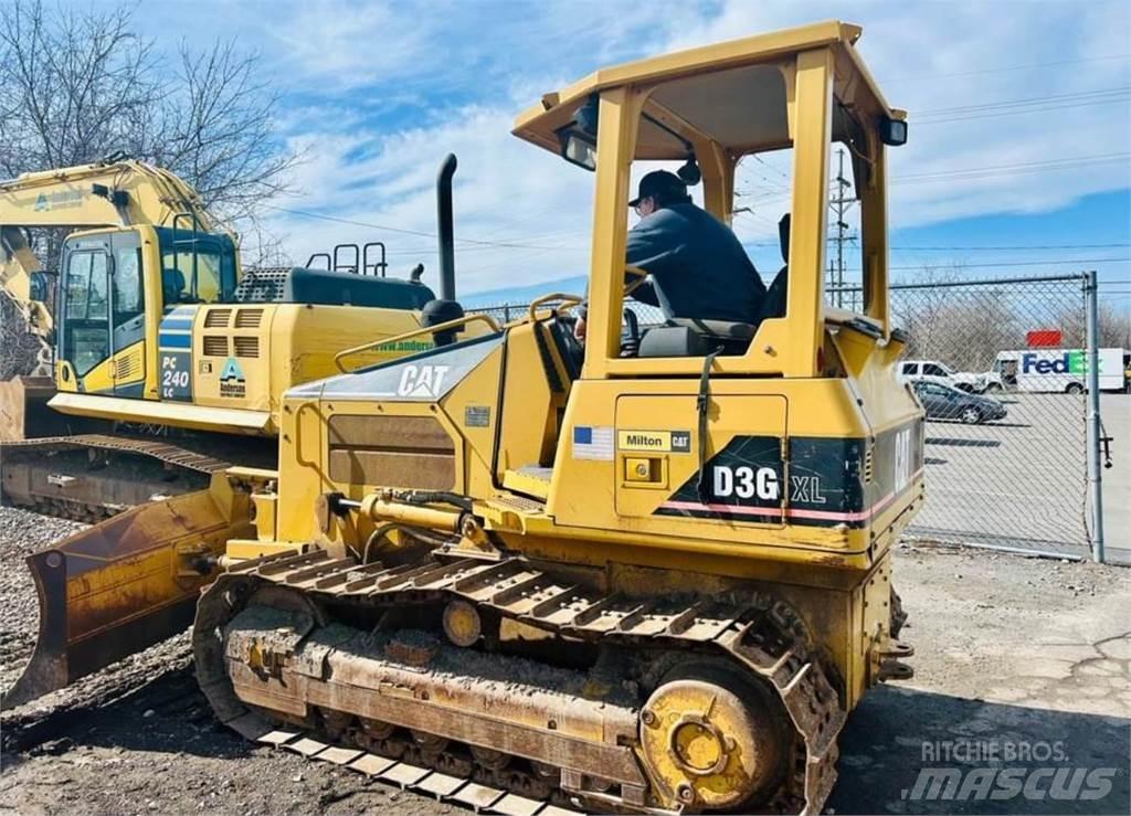 CAT D3G XL 크롤러 도저