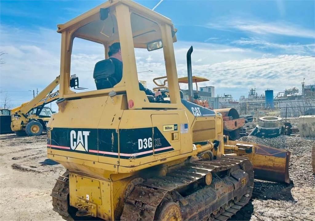 CAT D3G XL 크롤러 도저