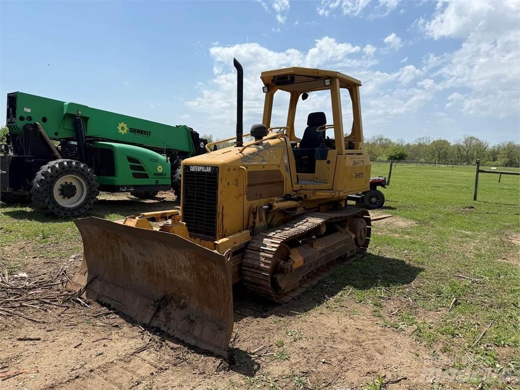 CAT D3G XL 크롤러 도저