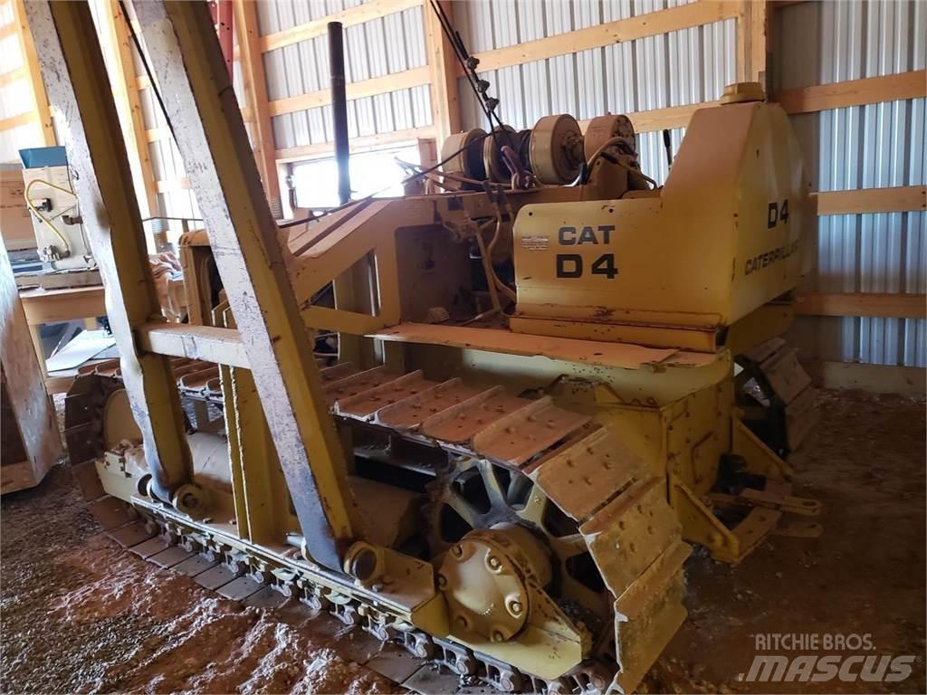 CAT D4 파이프레이어 도저