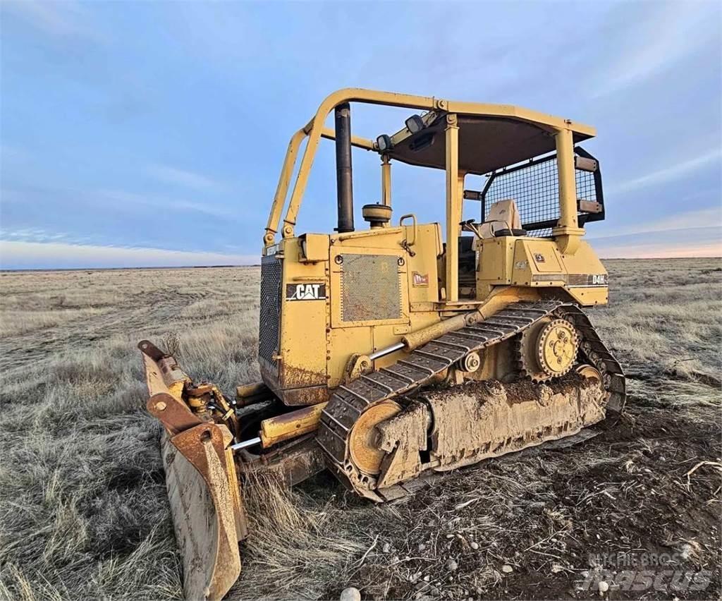 CAT D4H 크롤러 도저