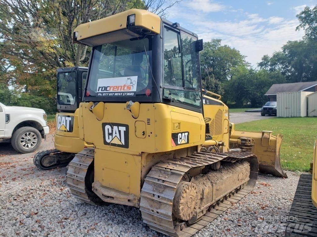 CAT D4K XL 크롤러 도저